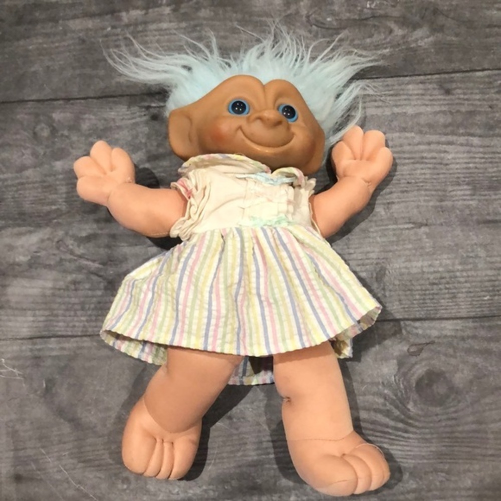 1991 vintage treasure trolls